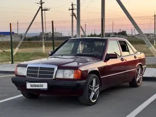 Mercedes-Benz 190