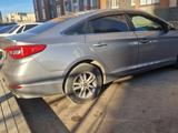 Hyundai Sonata 2015 года за 6 800 000 тг. в Караганда – фото 4