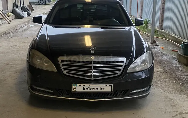 Mercedes-Benz S 350 2006 годаүшін7 500 000 тг. в Алматы