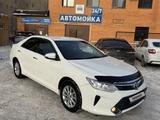 Toyota Camry 2015 года за 10 200 000 тг. в Астана