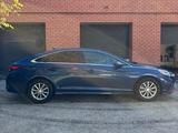 Hyundai Sonata 2019 годаүшін7 300 000 тг. в Актобе – фото 4