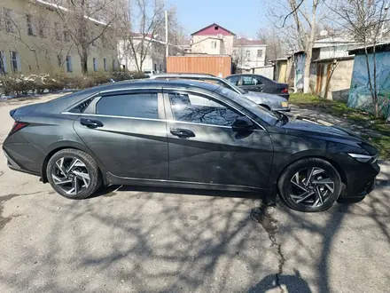 Hyundai Elantra 2024 года за 10 300 000 тг. в Шымкент