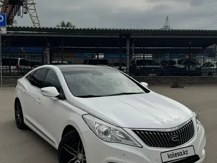 Hyundai Grandeur 2014 года за 8 600 000 тг. в Алматы – фото 2