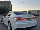 Toyota Camry 2019 года за 13 090 000 тг. в Алматы – фото 5