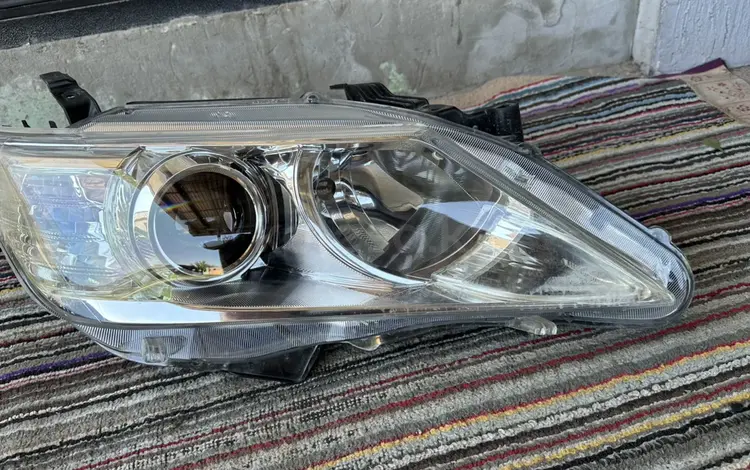 Передняя правая фара на камри 50-ка европеец за 35 000 тг. в Алматы