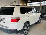 Toyota Highlander 2012 года за 14 500 000 тг. в Алматы – фото 4