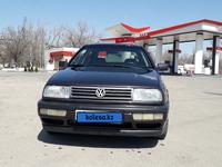 Volkswagen Vento 1993 года за 2 500 000 тг. в Тараз