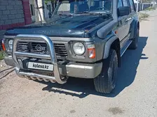 Nissan Patrol, 1998