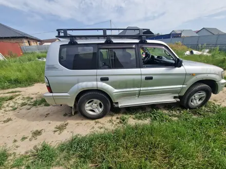 Toyota Land Cruiser Prado 2000 года за 6 750 000 тг. в Алматы – фото 4