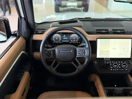 Land Rover Defender X-Dynamic SE 2025 года за 81 180 000 тг. в Астана – фото 7