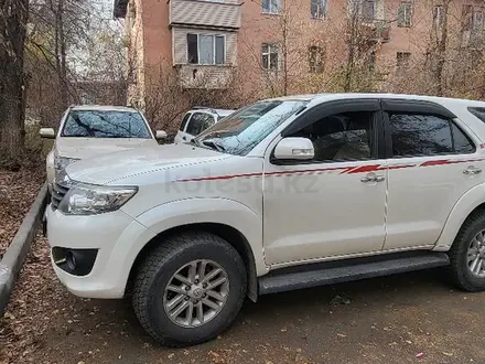 Toyota Fortuner 2014 года за 14 500 000 тг. в Алматы – фото 3