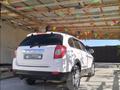 Chevrolet Captiva 2008 годаүшін4 600 000 тг. в Актау – фото 3