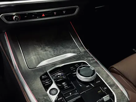 BMW X7 XDrive 40i 2025 года за 83 000 000 тг. в Алматы – фото 15