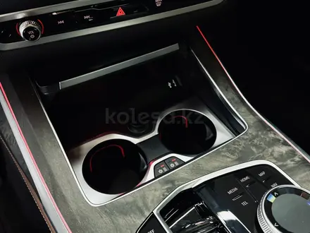 BMW X7 XDrive 40i 2025 года за 83 000 000 тг. в Алматы – фото 17