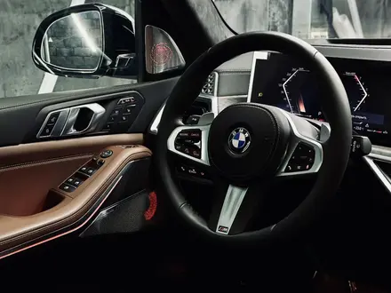 BMW X7 XDrive 40i 2025 года за 83 000 000 тг. в Алматы – фото 27