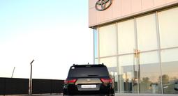 Toyota Land Cruiser Premium+ 2025 года за 76 690 000 тг. в Алматы – фото 4