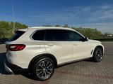 BMW X5 2019 года за 26 500 000 тг. в Астана – фото 4