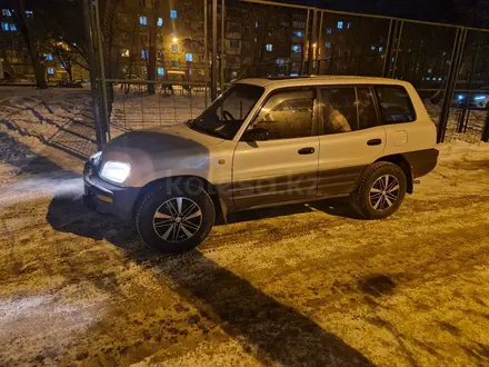 Toyota RAV4 1995 года за 3 300 000 тг. в Петропавловск