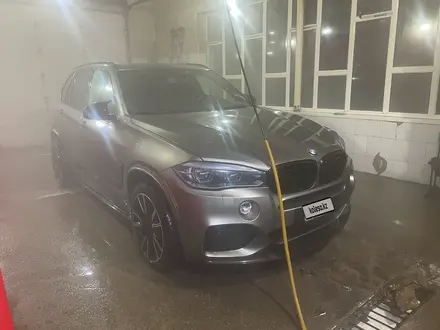 BMW X5 2015 года за 12 000 000 тг. в Караганда