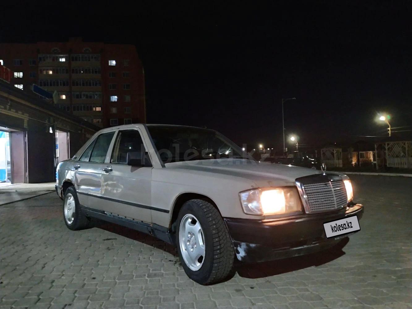 Mercedes-Benz 190 1988 г.