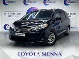 Toyota Sienna 2016 года за 15 980 000 тг. в Астана