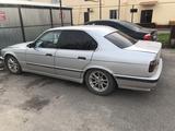 BMW 520 1992 года за 1 200 000 тг. в Шымкент – фото 2