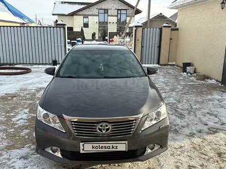 Toyota Camry 2013 года за 9 800 000 тг. в Уральск