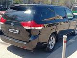 Toyota Sienna 2012 года за 10 890 000 тг. в Алматы