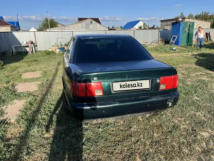 Audi A6 1996 года за 2 490 000 тг. в Уральск – фото 2