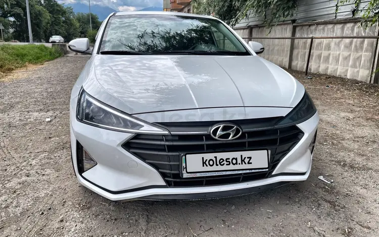 Hyundai Elantra 2020 года за 8 900 000 тг. в Алматы