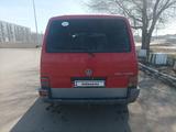 Volkswagen Multivan 1995 годаүшін2 900 000 тг. в Лисаковск – фото 2