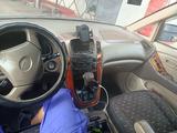 Lexus RX 300 2002 годаүшін5 600 000 тг. в Алматы – фото 2