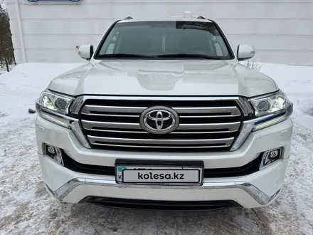 Toyota Land Cruiser 2016 года за 33 900 000 тг. в Астана