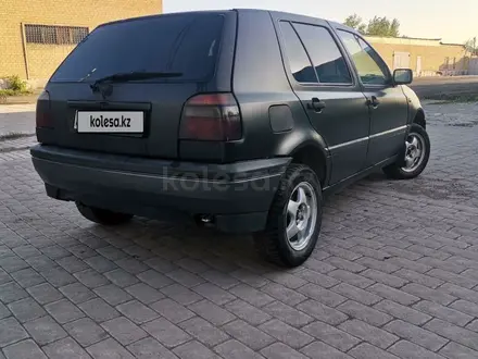 Volkswagen Golf 1992 года за 890 000 тг. в Павлодар – фото 2