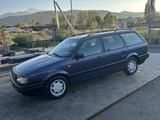 Volkswagen Passat 1993 года за 2 300 000 тг. в Алматы – фото 2