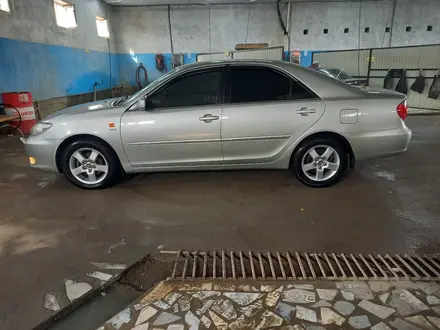 Toyota Camry 2005 года за 6 850 000 тг. в Кызылорда – фото 10