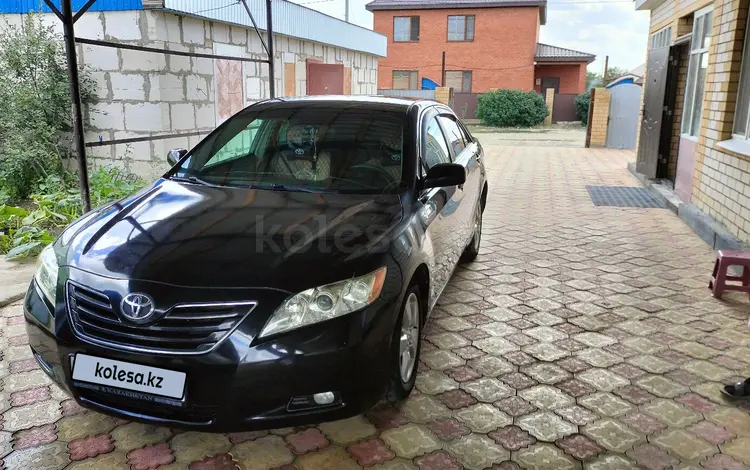 Toyota Camry 2006 года за 5 300 000 тг. в Актобе