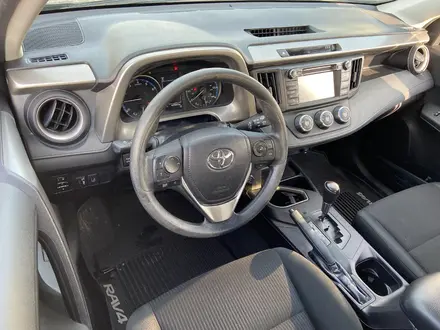 Toyota RAV4 2018 года за 13 770 000 тг. в Алматы – фото 8