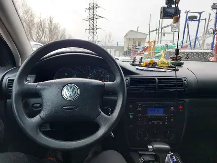 Volkswagen Passat 2004 года за 3 100 000 тг. в Костанай – фото 7