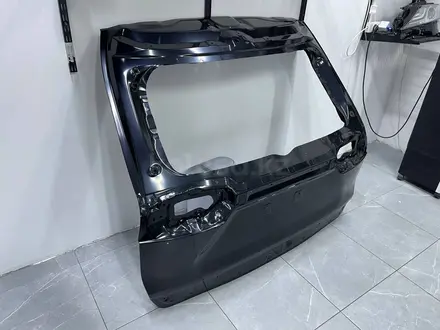 Крышка багажника Toyota Rav 4 (2019-2024) NEW ORIGINAL за 10 000 тг. в Алматы – фото 2