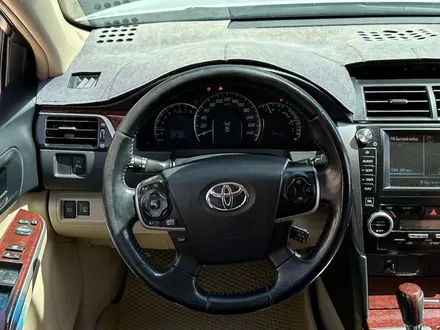 Toyota Camry 2012 года за 10 600 000 тг. в Жанаозен – фото 5