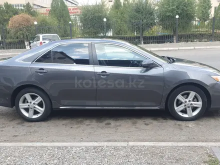 Toyota Camry 2012 года за 7 700 000 тг. в Тараз – фото 2