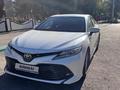 Toyota Camry 2019 годаfor12 900 000 тг. в Шымкент – фото 3