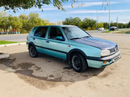 Volkswagen Golf 1992 года за 700 000 тг. в Актобе