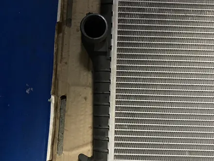Радиатор Е32/34 за 30 000 тг. в Караганда – фото 2