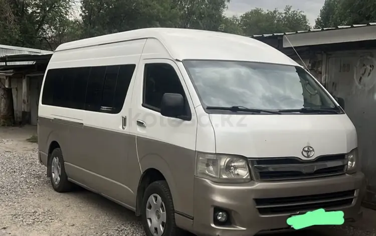Аренда авто с водителем в Алматы
