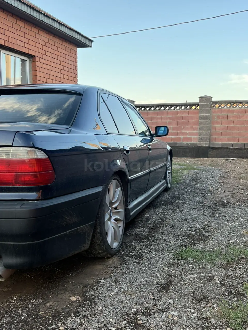 BMW 7 Series, 1998