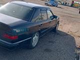 Mercedes-Benz E 300 1988 года за 1 000 000 тг. в Караганда