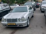 Mercedes-Benz E 280 1999 годаүшін2 850 000 тг. в Алматы – фото 3
