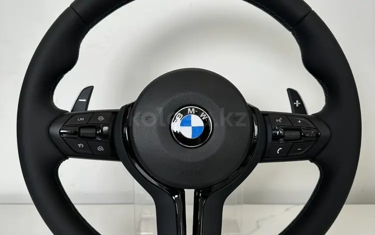 Руль BMW F10 M стиль, Shadow line за 80 000 тг. в Кокшетау